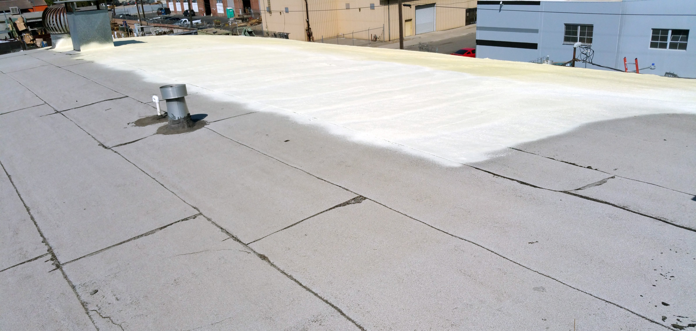Handi Foam High Density Spray Foam Insulation Kit – Roof Patch, 340 Board Feet, 3.1 Lb (P12035)